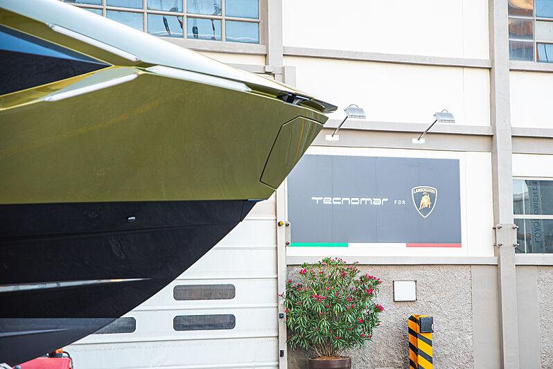 Tecnomar for Lamborghini 63