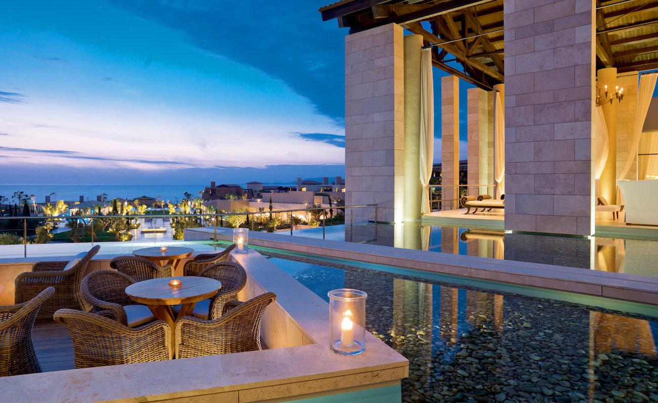 Ein Bild, das Gebäude, überschauend, Urlaubsort, Insel enthält.

Automatisch generierte Beschreibung