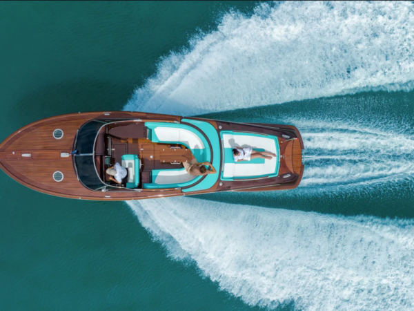Riva to debut new 10m Anniversario model in Cannes