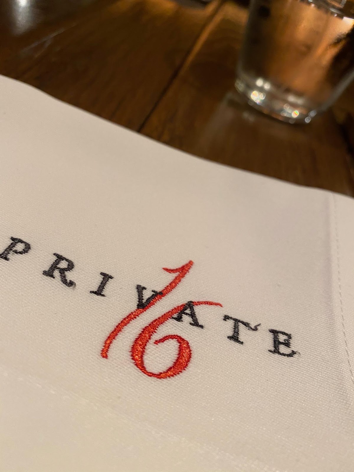 Ein Bild, das Text enthält.

Automatisch generierte Beschreibung